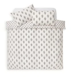 Habitat Woodblock Leaf White Bedding Set - Single 7 Habitat Woodblock Leaf White Bedding Set - Single -Habitat Store 1232846 R Z002A