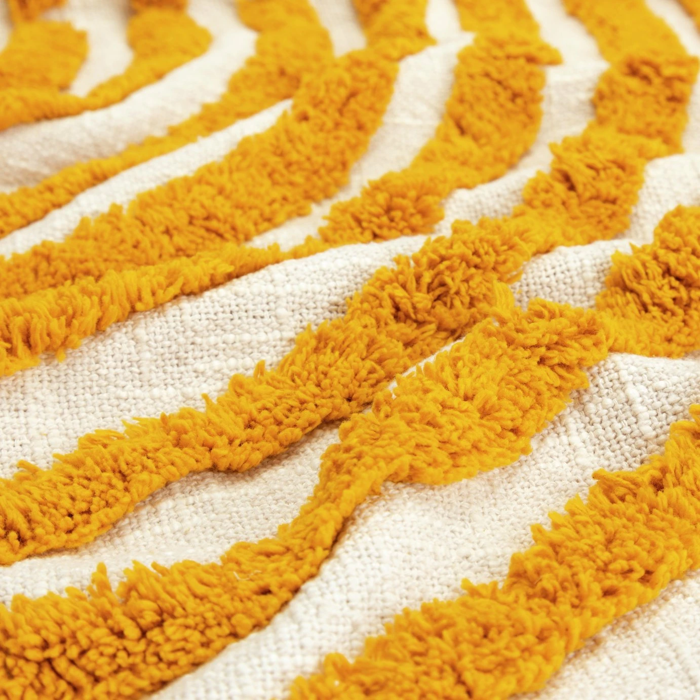 Habitat Geo Tufted Throw - White & Yellow - 125x150cm 5 Habitat Geo Tufted Throw - White & Yellow - 125x150cm - Image 5