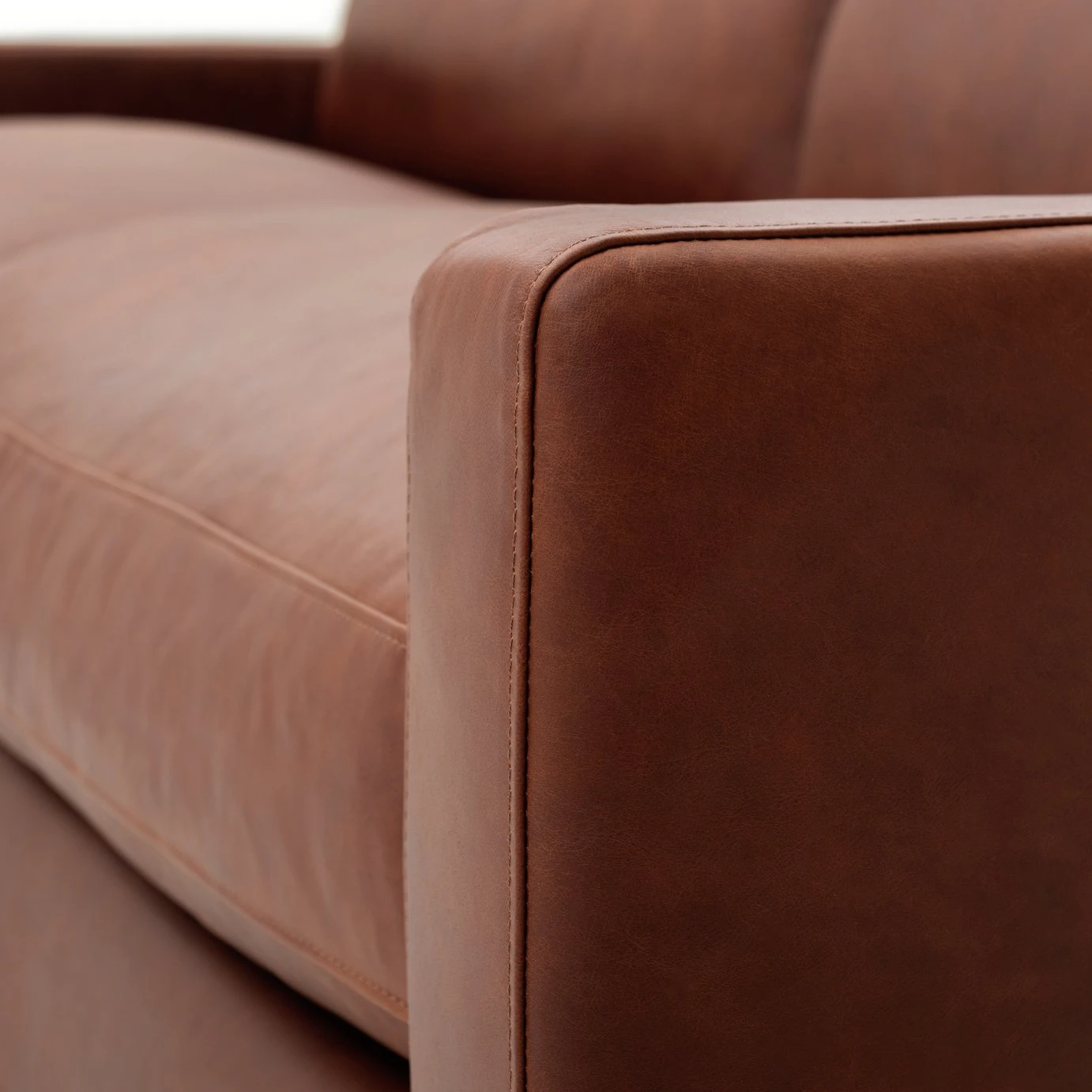 Habitat Chester Leather 3 Seater Sofa - Dark Feet - Tan 9 Habitat Chester Leather 3 Seater Sofa - Dark Feet - Tan - Image 9