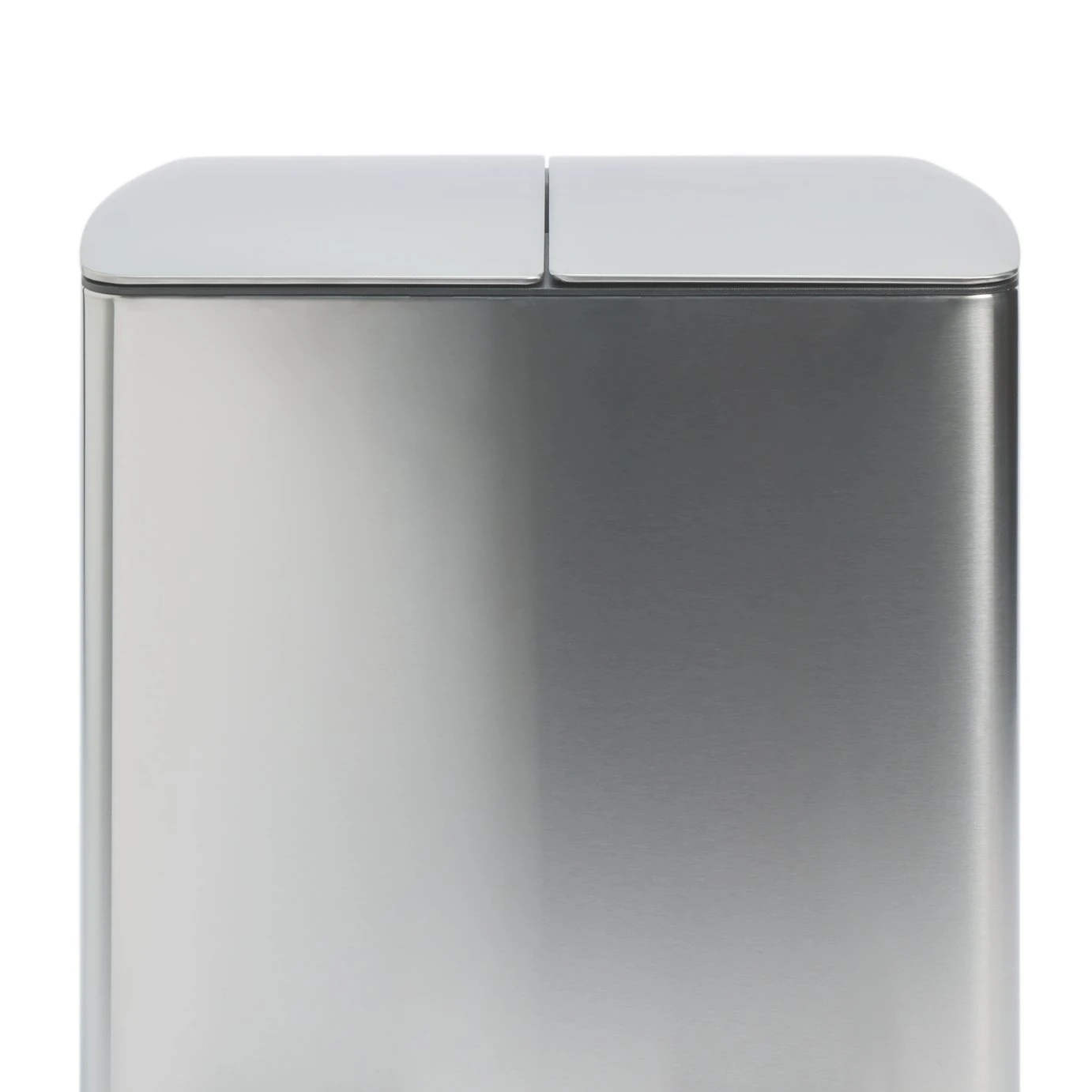 Habitat 40 Litre Twin Compartment Pedal Bin - Silver 4 Habitat 40 Litre Twin Compartment Pedal Bin - Silver - Image 4