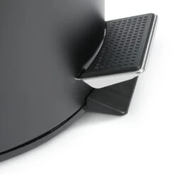 Habitat 12 Litre Flat Top Pedal Bin - Black 6 Habitat 12 Litre Flat Top Pedal Bin - Black -Habitat Store 2205456 R Z003A