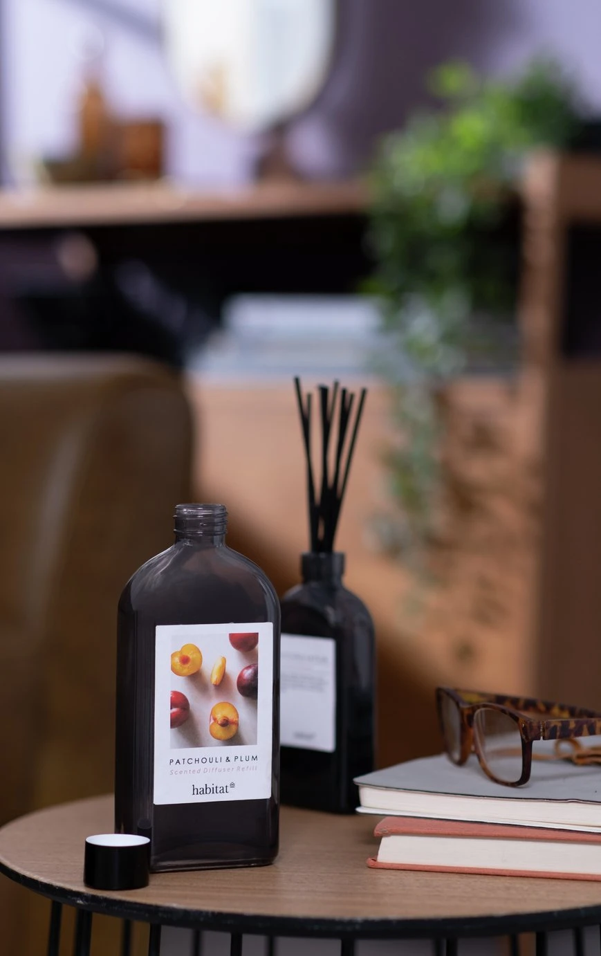 Habitat 300ml Diffuser Refill - Patchouli & Plum 2 Habitat 300ml Diffuser Refill - Patchouli & Plum - Image 2
