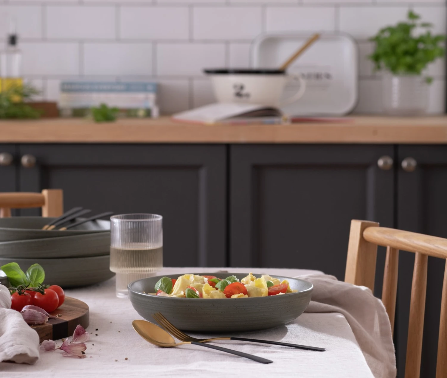 Habitat Textured Ripple 4 Piece Stoneware Pasta Bowls - Sage 2 Habitat Textured Ripple 4 Piece Stoneware Pasta Bowls - Sage - Image 2