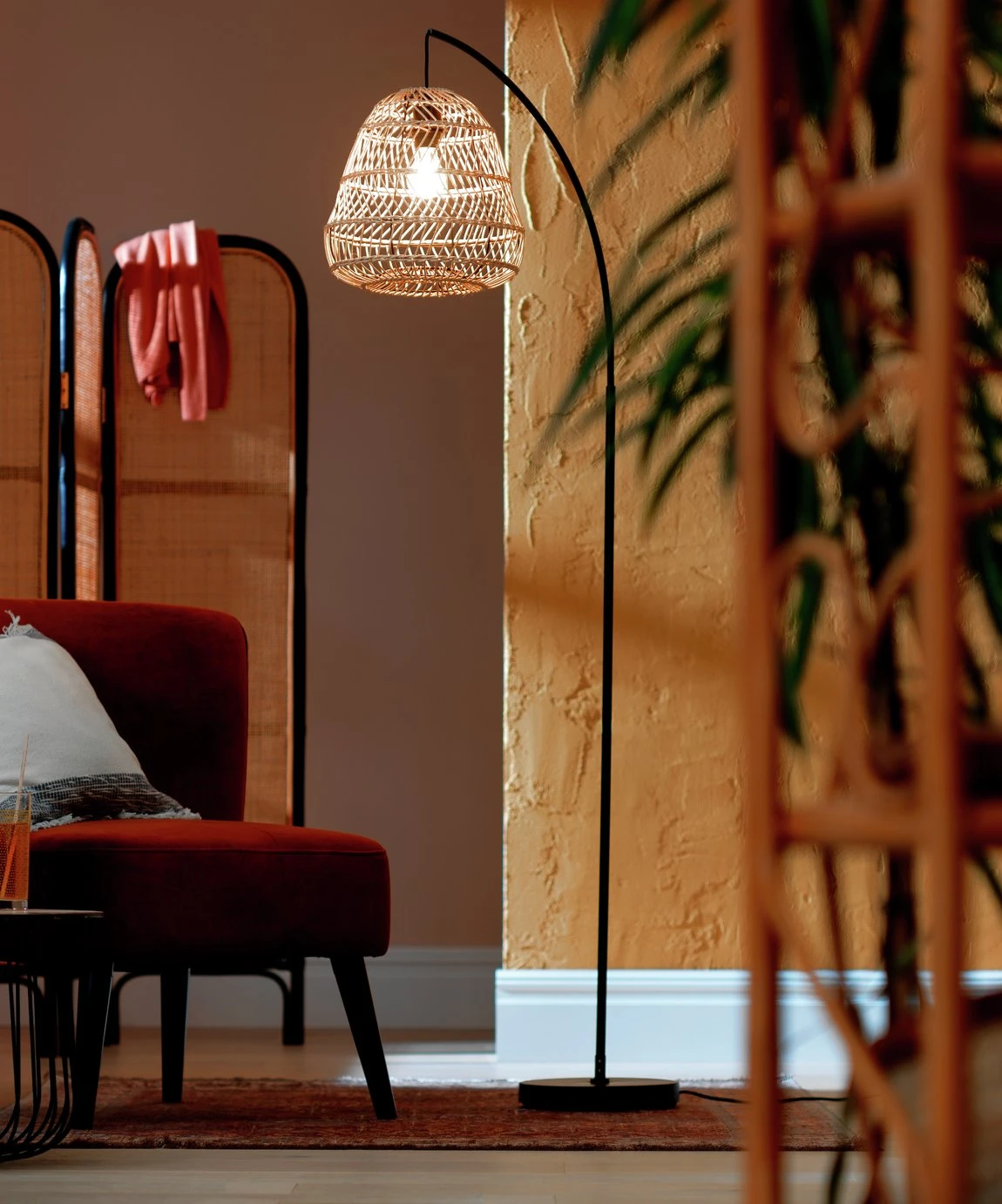 Habitat Rattan Arc Floor Lamp - Cream And Black 10 Habitat Rattan Arc Floor Lamp - Cream And Black - Image 10