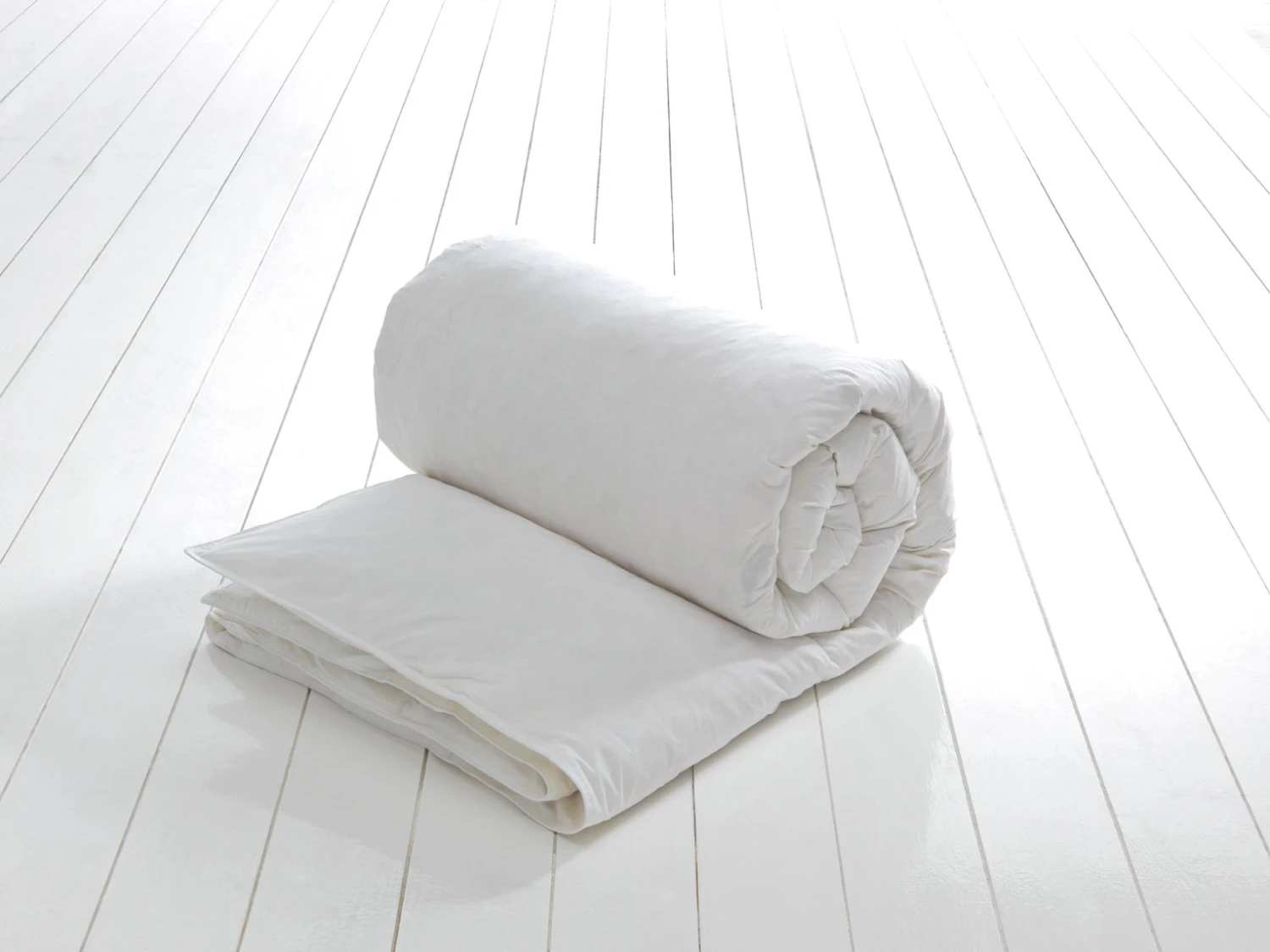 Habitat Duck Feather 13.5 Tog Duvet - Single 2 Habitat Duck Feather 13.5 Tog Duvet - Single - Image 2