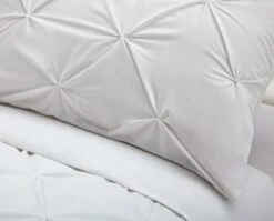 Habitat Hadley Pintuck White Bedding Set - Double -Habitat Store 8108612 R Z003A