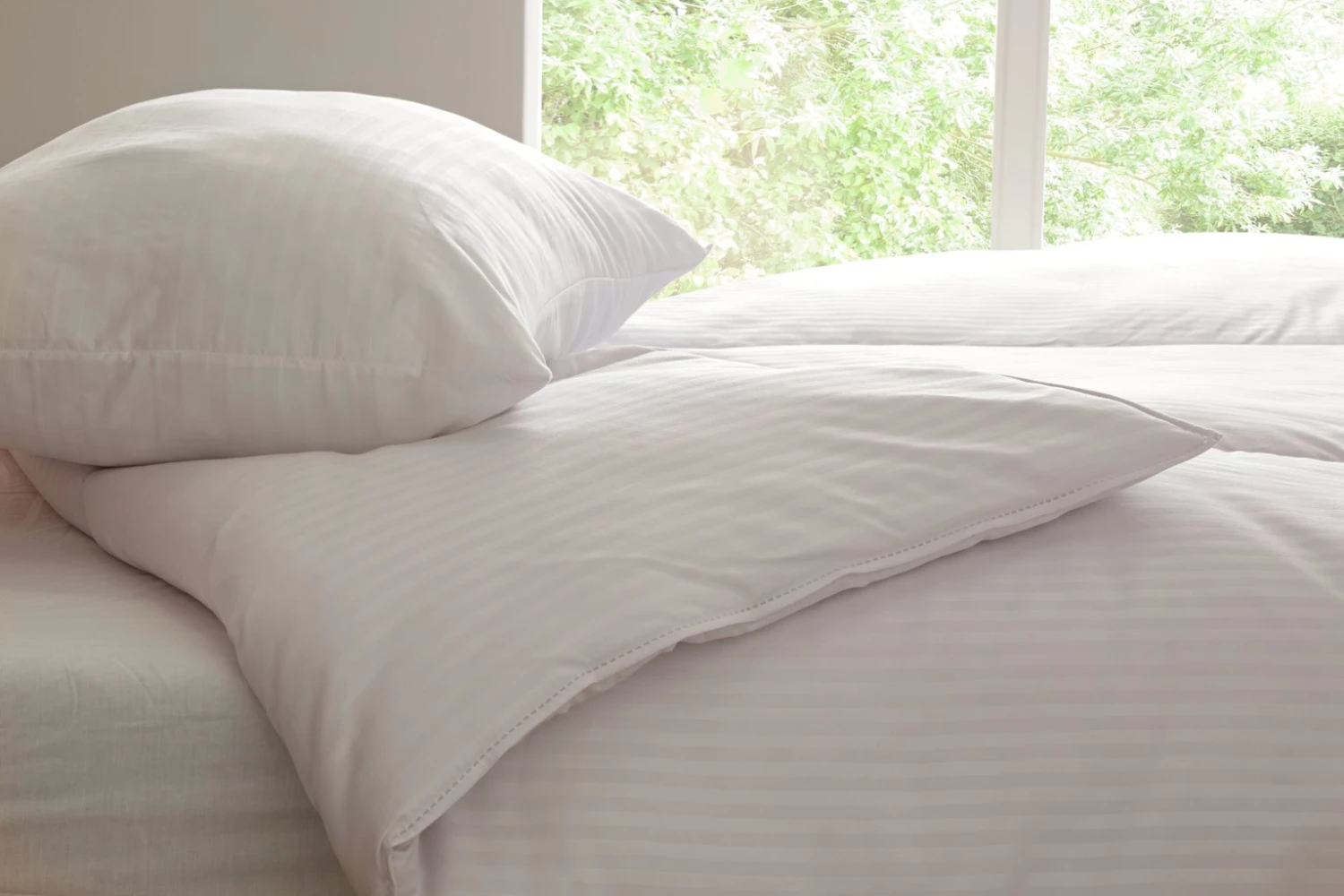 Habitat Feels Like Down 10.5 Tog Duvet - Double 10 Habitat Feels Like Down 10.5 Tog Duvet - Double - Image 10