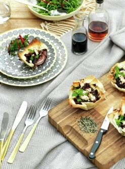 Habitat Salisbury Medium Solid Wood Butchers Block -Habitat Store 8459127 R Z003C