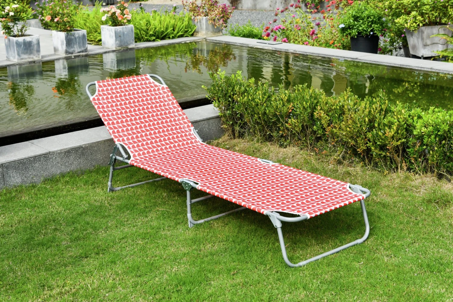 Habitat Folding Metal Sun Lounger - Geo Orange 2 Habitat Folding Metal Sun Lounger - Geo Orange - Image 2