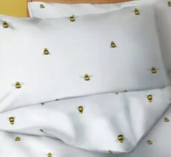 Habitat Hideaway Bee Print White Bedding Set - Single -Habitat Store 8887720 R Z004A