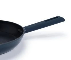 Habitat 24cm Non Stick Aluminium Frying Pan 7 Habitat 24cm Non Stick Aluminium Frying Pan -Habitat Store 8895482 R Z003A
