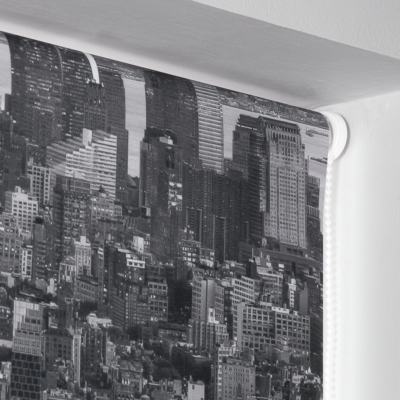 Habitat Skyline Blackout Roller Blind - 3ft 5 Habitat Skyline Blackout Roller Blind - 3ft - Image 5