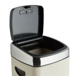 Habitat 30 Litre Square Touch Top Bin - Cream 8 Habitat 30 Litre Square Touch Top Bin - Cream -Habitat Store 9212679 R Z003A