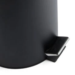 Habitat 12 Litre Domed Pedal Bin - Black 8 Habitat 12 Litre Domed Pedal Bin - Black -Habitat Store 9212772 R Z003A