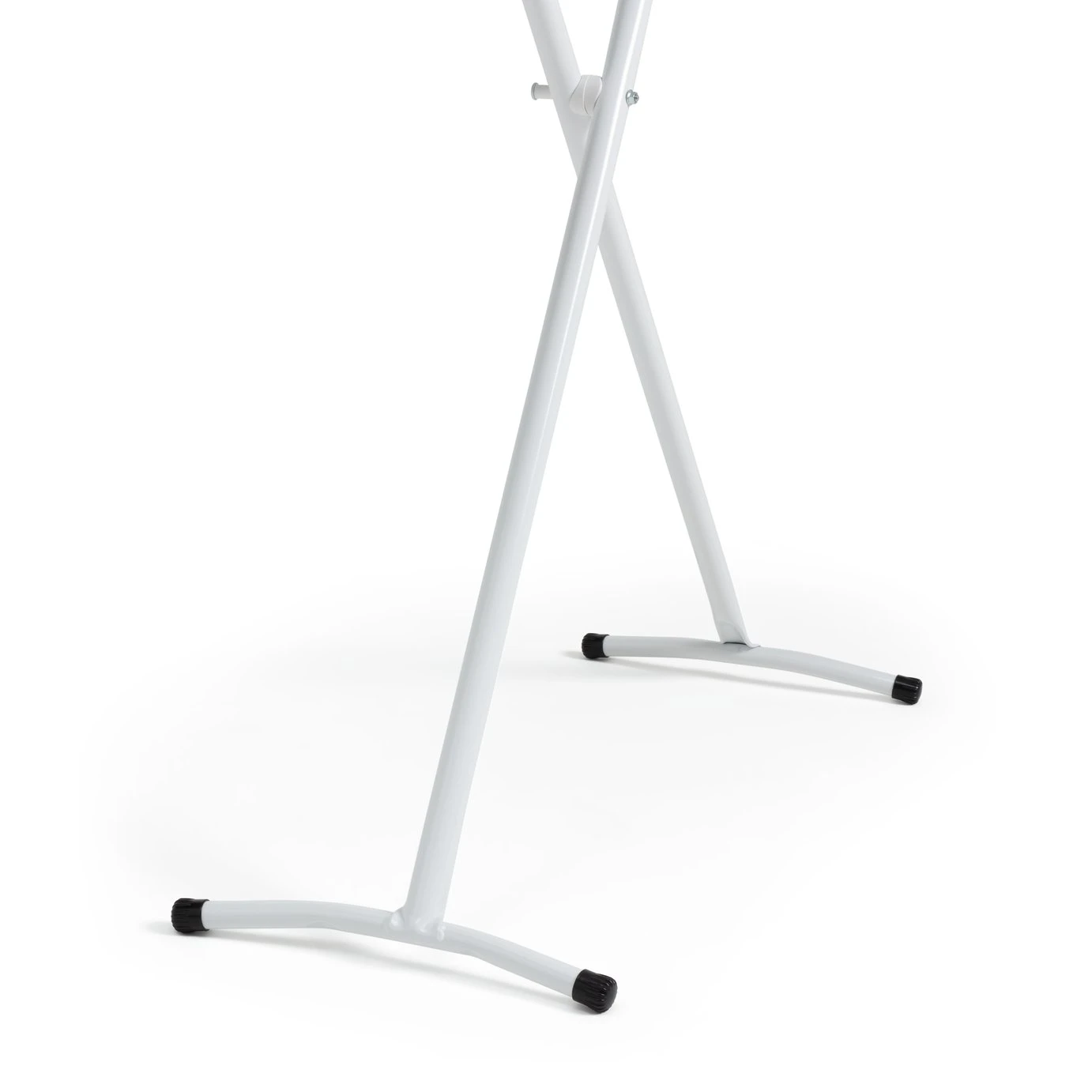 Habitat Medium 110 X 34cm Ironing Board - Skandi Spot 6 Habitat Medium 110 X 34cm Ironing Board - Skandi Spot - Image 6