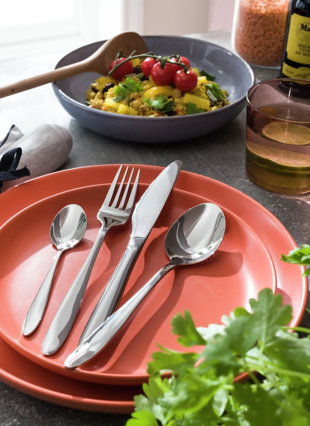 Habitat Simplicity 32 Piece Stainless Steel Cutlery Set 2 Habitat Simplicity 32 Piece Stainless Steel Cutlery Set - Image 2