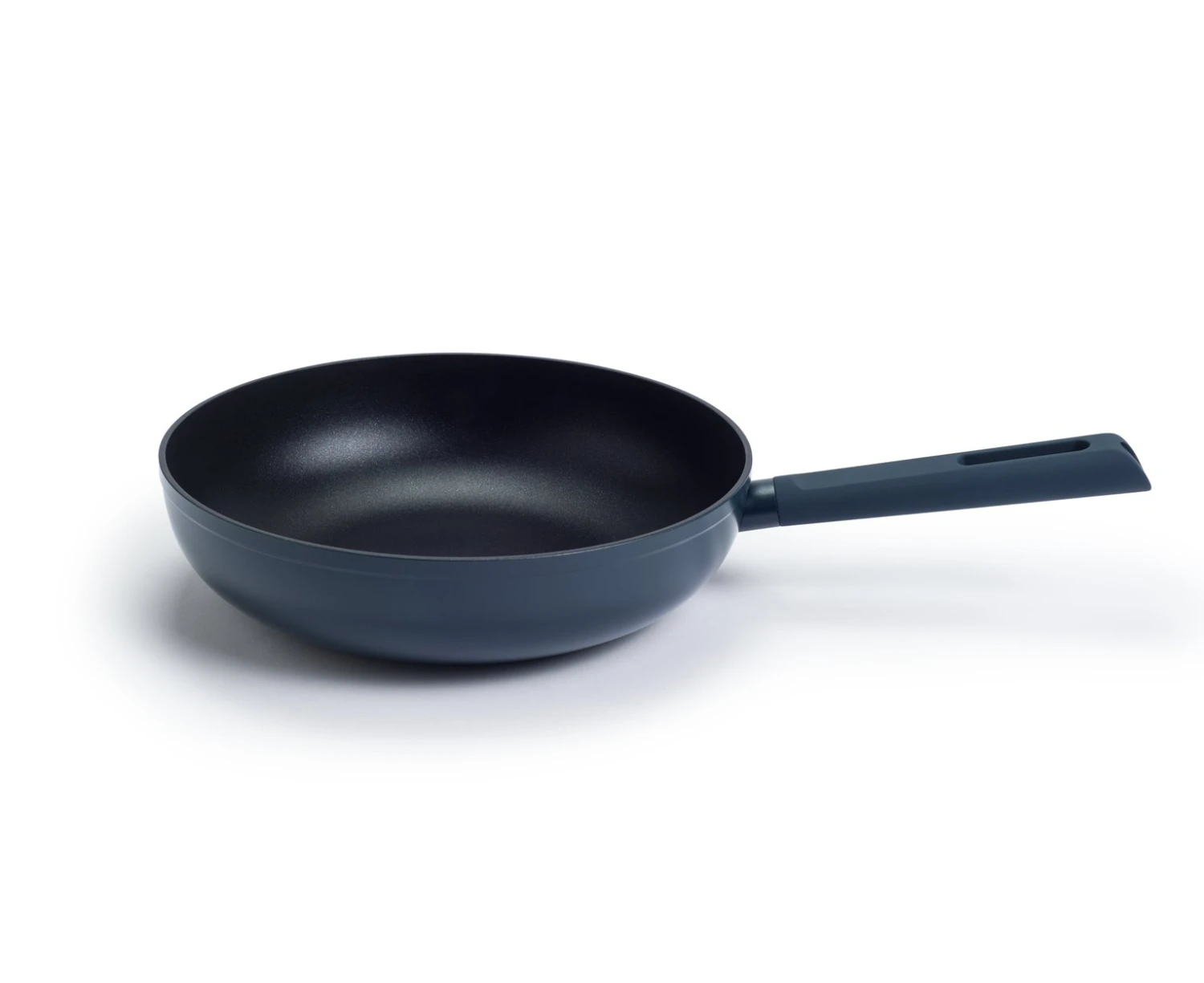 Habitat 28cm Non Stick Aluminium Wok 1 Habitat 28cm Non Stick Aluminium Wok