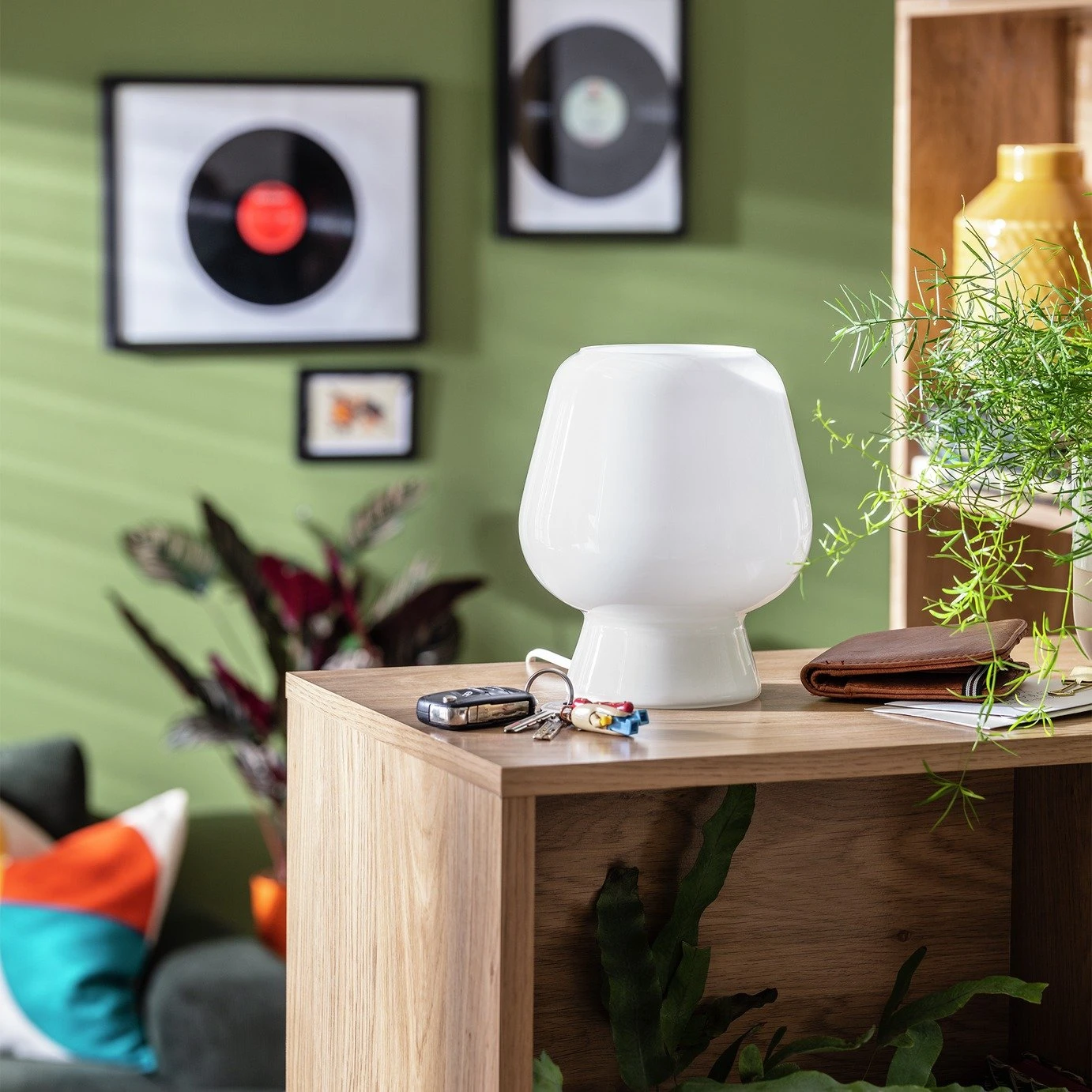 Habitat Lucetta Glass Table Lamp - White 1 Habitat Lucetta Glass Table Lamp - White