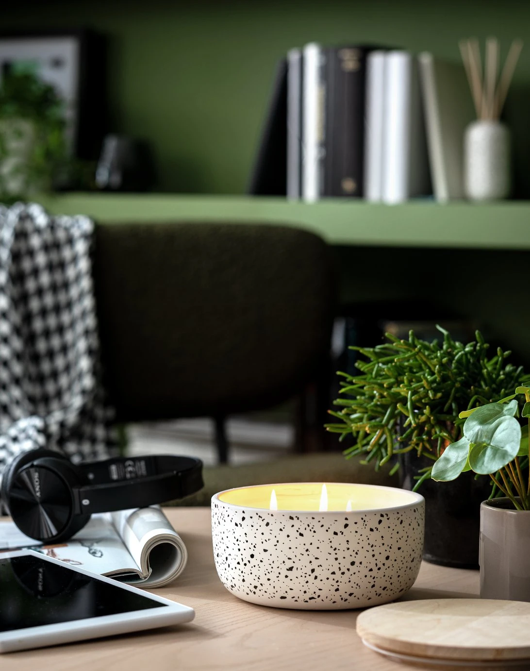 Habitat Modern Multiwick Candle - Hyancith & White Birch 2 Habitat Modern Multiwick Candle - Hyancith & White Birch - Image 2