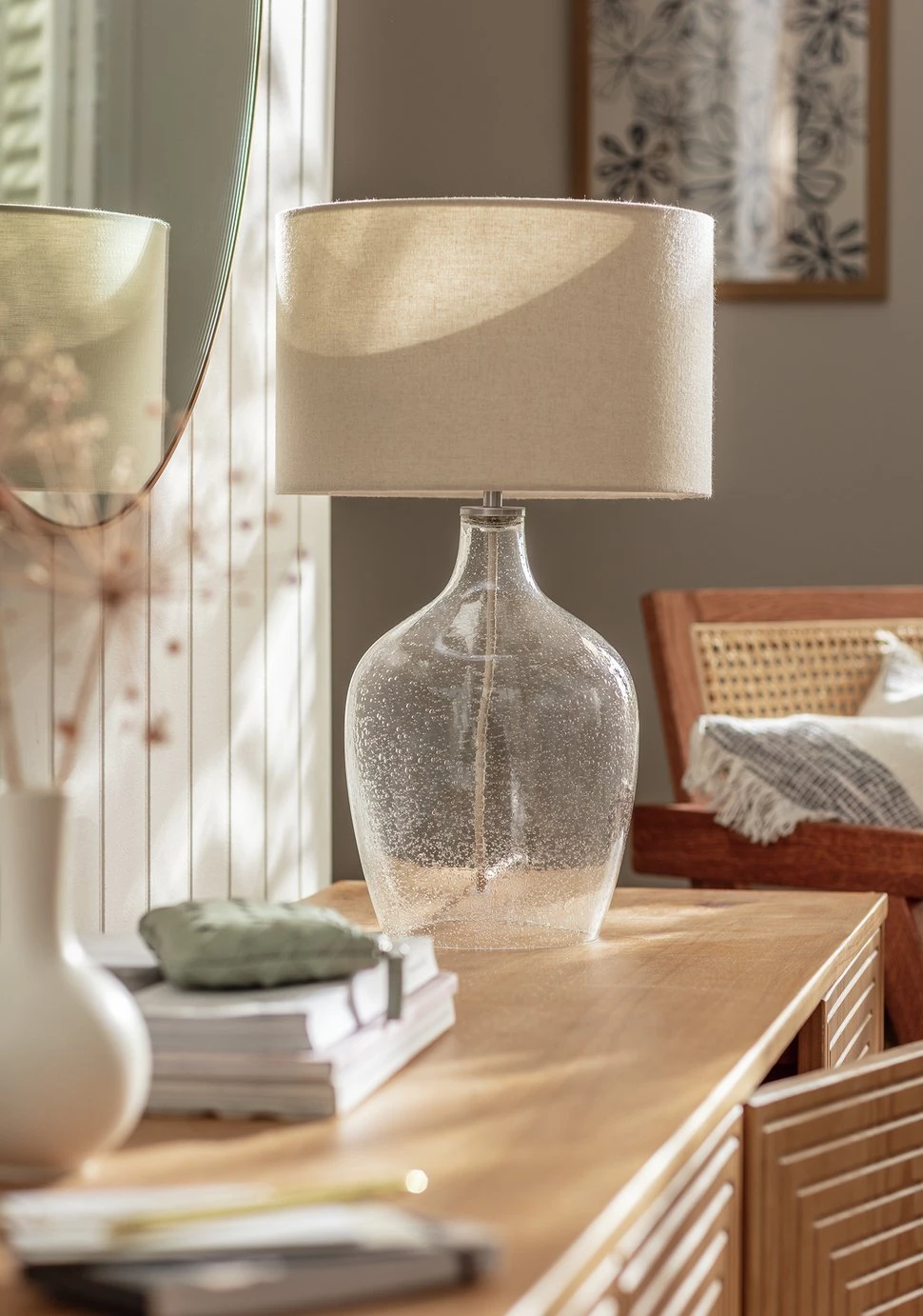 Habitat Abas Glass Table Lamp - Clear & Cream 9 Habitat Abas Glass Table Lamp - Clear & Cream - Image 9