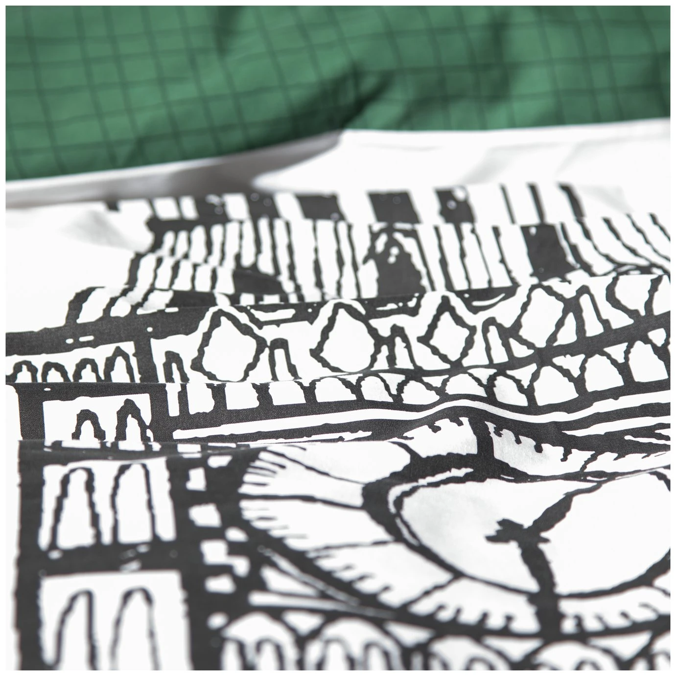 Habitat London Skyline Print Black &White Bedding Set-Single 7 Habitat London Skyline Print Black &White Bedding Set-Single - Image 7