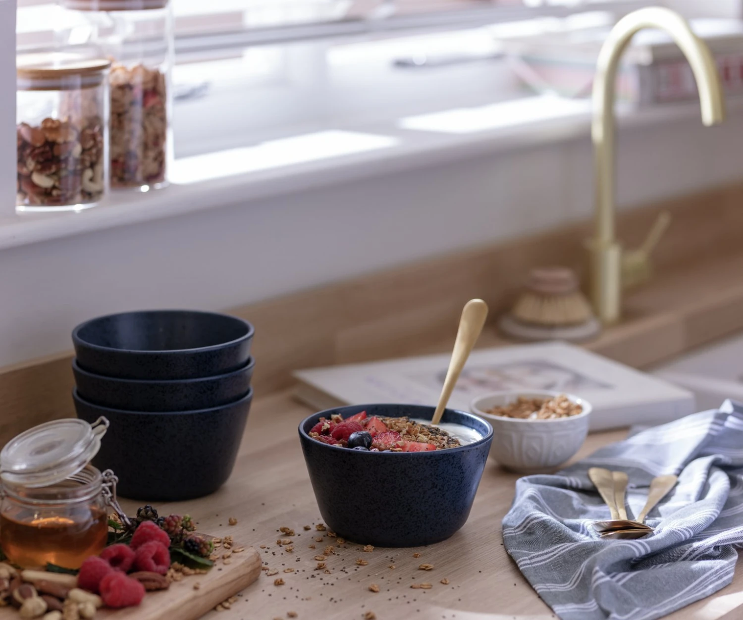 Habitat Addison Set Of 4 Stoneware Cereal Bowl - Blue 2 Habitat Addison Set Of 4 Stoneware Cereal Bowl - Blue - Image 2