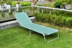 Habitat Global Leaf Folding Sun Lounger - Green -Habitat Store 9545047 R Z002C