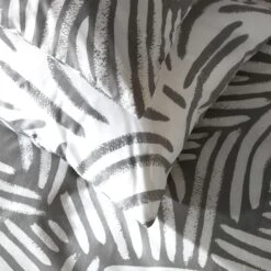 Habitat Scandi Mark Making Grey Bedding Set - Single 11 Habitat Scandi Mark Making Grey Bedding Set - Single -Habitat Store 9557561 R Z003A