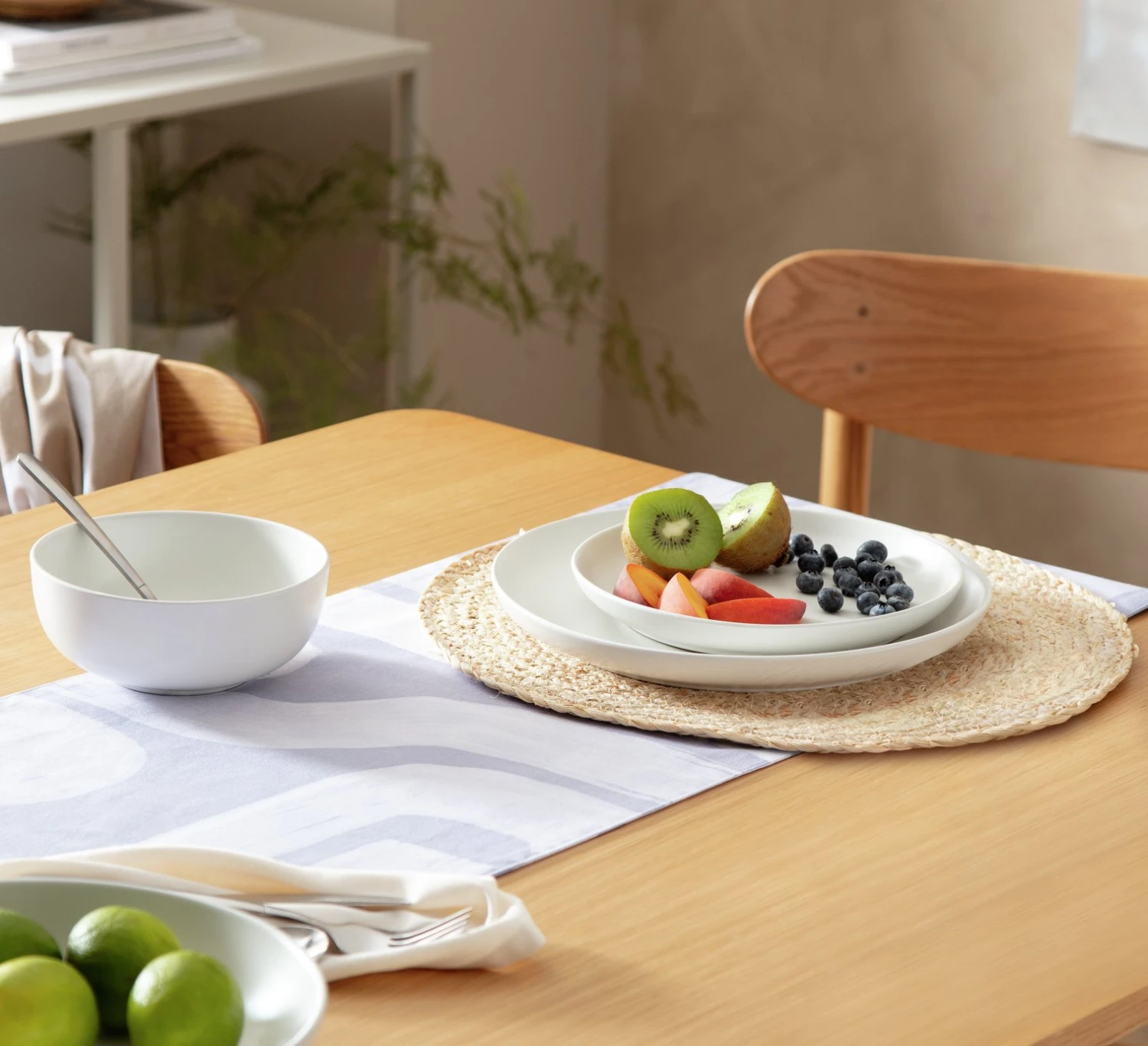 Habitat 12 Piece Stoneware Dinner Set - White 2 Habitat 12 Piece Stoneware Dinner Set - White - Image 2