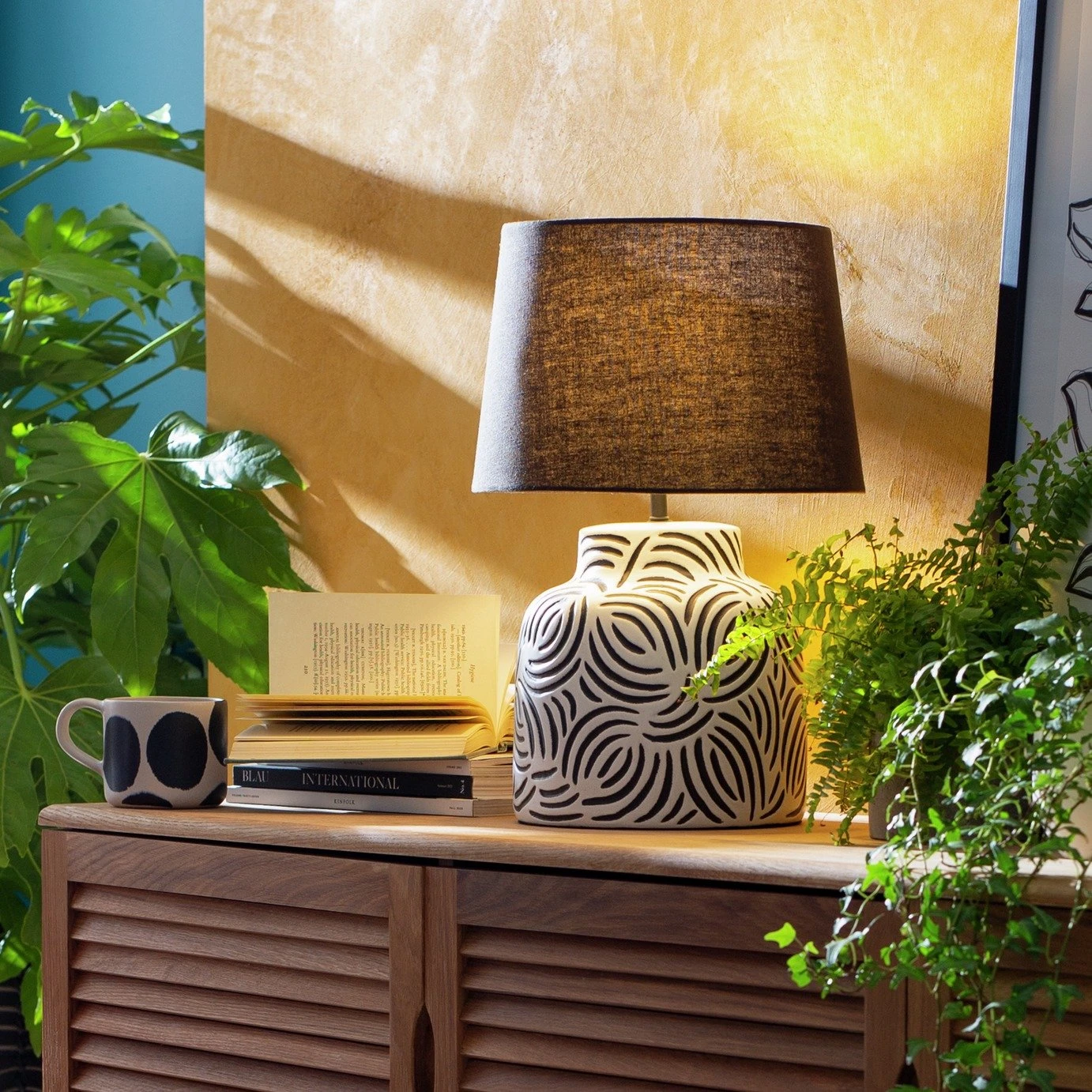 Habitat Lynx Brush Stroke Ceramic Table Lamp - Black & White 1 Habitat Lynx Brush Stroke Ceramic Table Lamp - Black & White